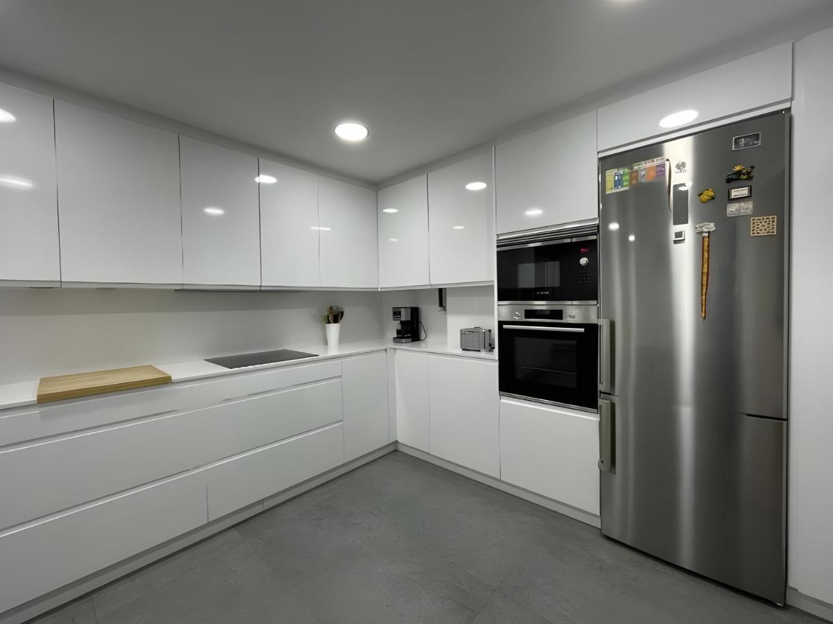 Amplio Y Moderno Piso De 4 Habitaciones Y Terraza Понтеведра Екстер'єр фото